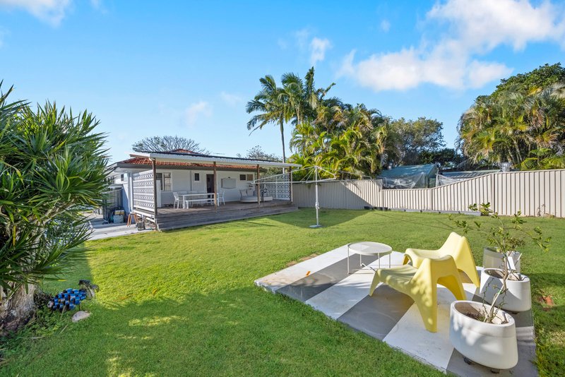 Photo - 12 Kirkwood Street, Margate QLD 4019 - Image 11