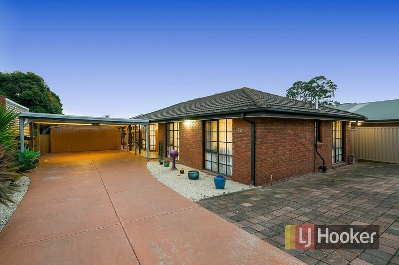 12 Kooyong Close, Hampton Park VIC 3976