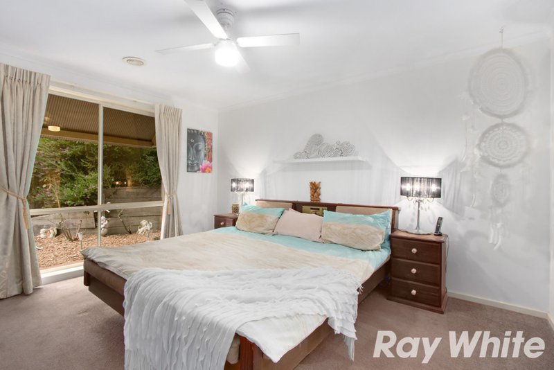 Photo - 12 Kristina Court, Pakenham VIC 3810 - Image 4