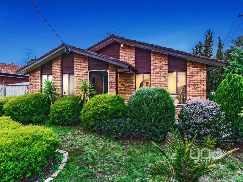 12 Kurung Drive, Kings Park VIC 3021