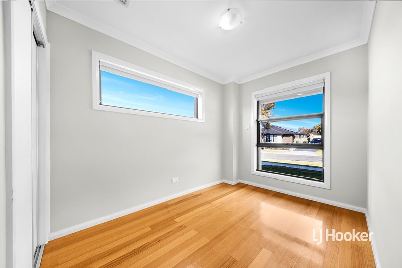 Photo - 12 Laburnum Avenue, Wyndham Vale VIC 3024 - Image 13