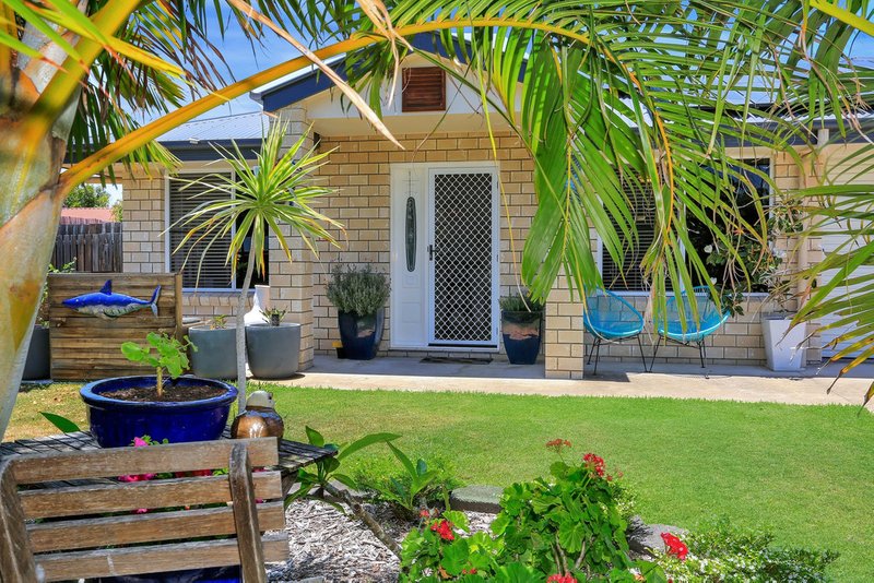 12 Lakeside Drive, Burrum Heads QLD 4659