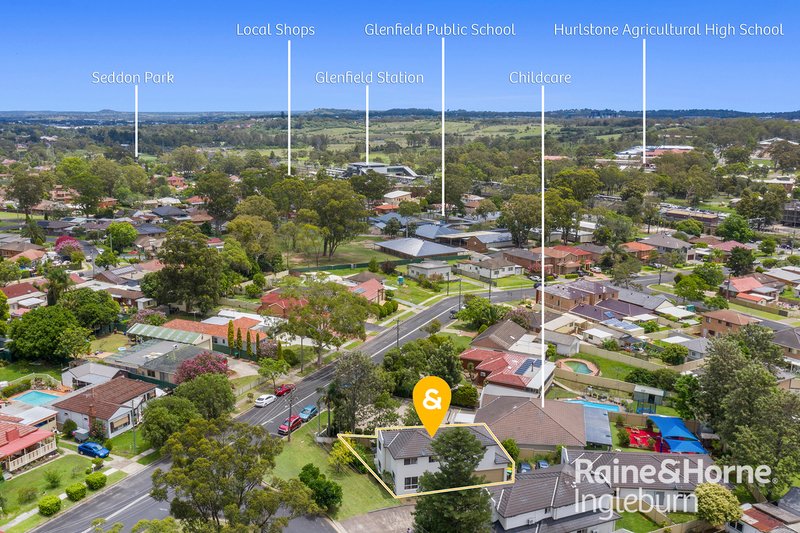 Photo - 1/2 Lalor Street, Glenfield NSW 2167 - Image 12