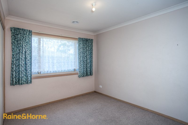 Photo - 12 Lambert Avenue, Sunbury VIC 3429 - Image 12