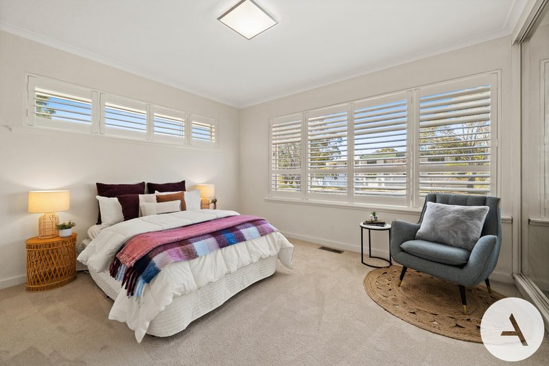 Photo - 12 Lambrigg Street, Farrer ACT 2607 - Image 15