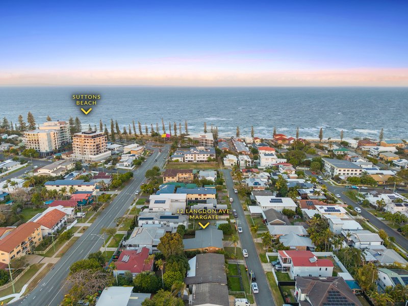 Photo - 12 Langdon Avenue, Margate QLD 4019 - Image 7