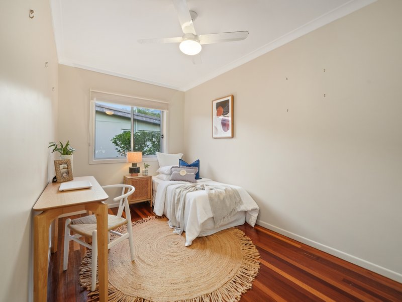 Photo - 12 Langdon Avenue, Margate QLD 4019 - Image 17