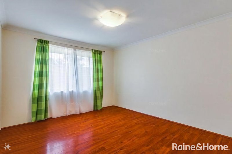 Photo - 12 Langford Boulevard, Madeley WA 6065 - Image 7