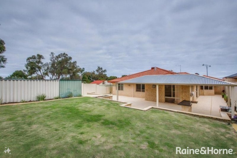 Photo - 12 Langford Boulevard, Madeley WA 6065 - Image 10