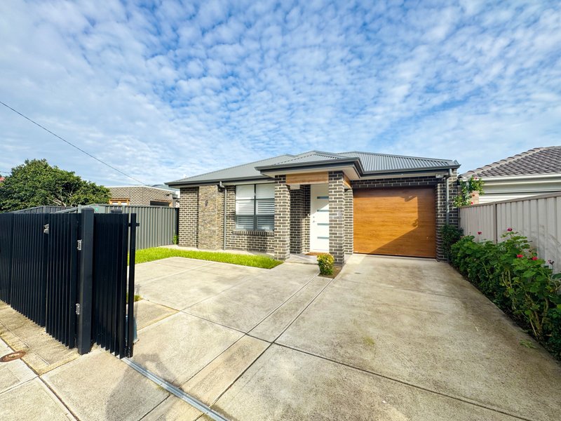 Photo - 12 Larkdale Avenue, Marion SA 5043 - Image 1