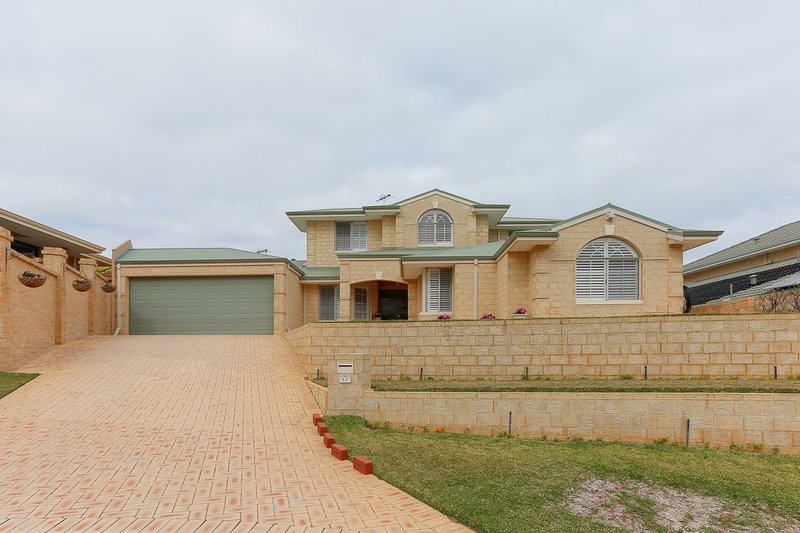 12 Larne Place, Mindarie WA 6030