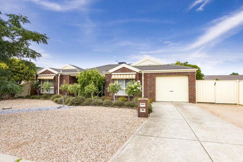 12 Lauderdale Drive, Tarneit VIC 3029