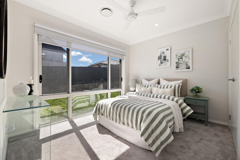 Photo - 12 Laurel Martyn View, Whitlam ACT 2611 - Image 6