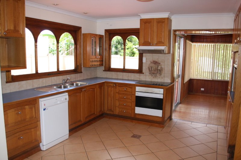 Photo - 12 Laurel Street, Port Macquarie NSW 2444 - Image 2