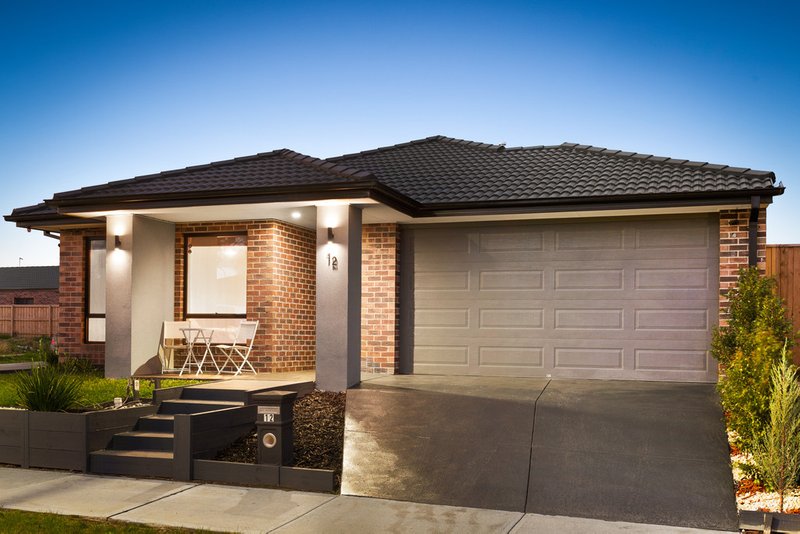 12 Lavender Road, Officer VIC 3809