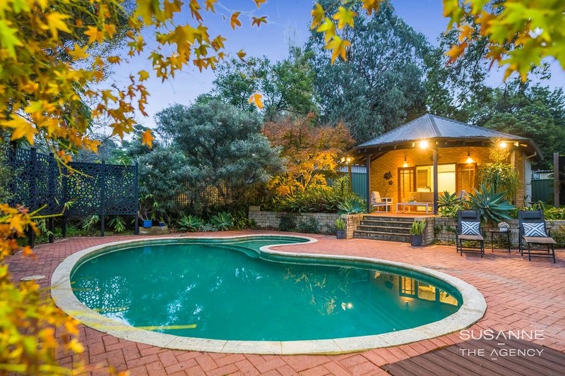 Photo - 12 Lawnbrook Road East , Bickley WA 6076 - Image 1
