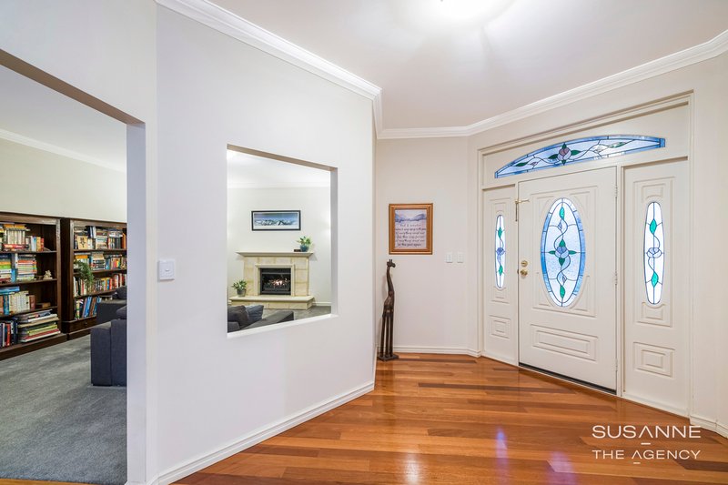 Photo - 12 Lawnbrook Road East , Bickley WA 6076 - Image 8