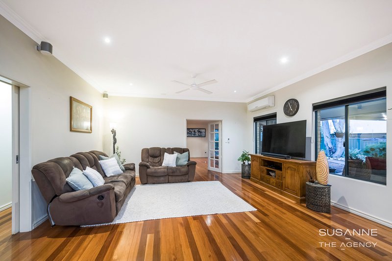 Photo - 12 Lawnbrook Road East , Bickley WA 6076 - Image 21