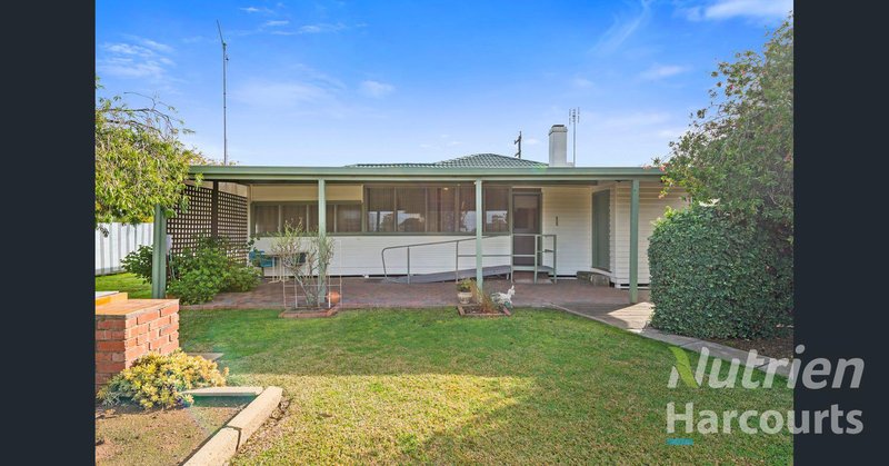 Photo - 12 Lawrence Street, Mathoura NSW 2710 - Image 3