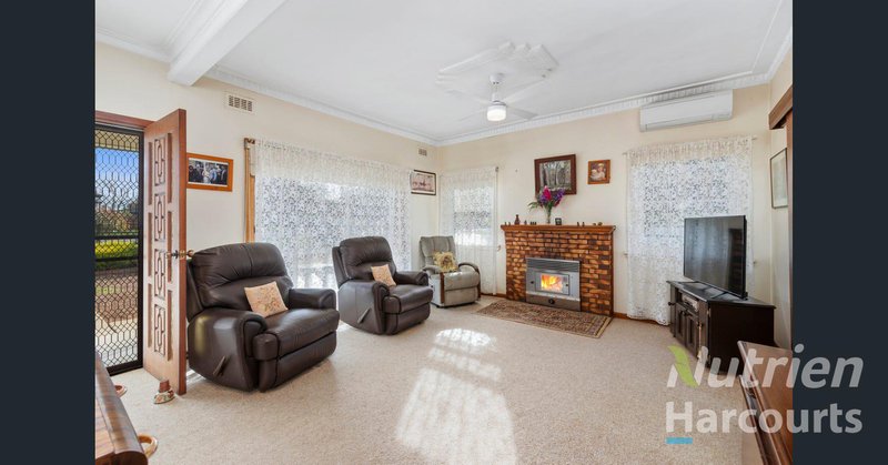 Photo - 12 Lawrence Street, Mathoura NSW 2710 - Image 7