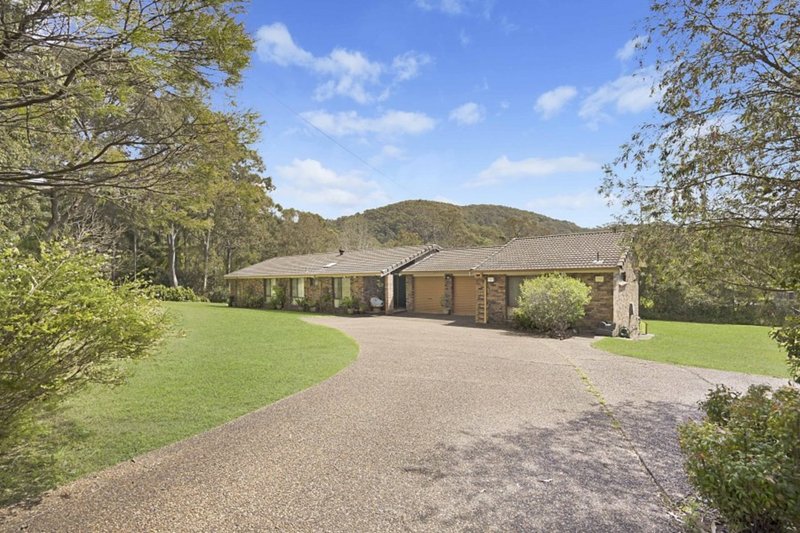 Photo - 12 Lea Avenue, Wamberal NSW 2260 - Image 2