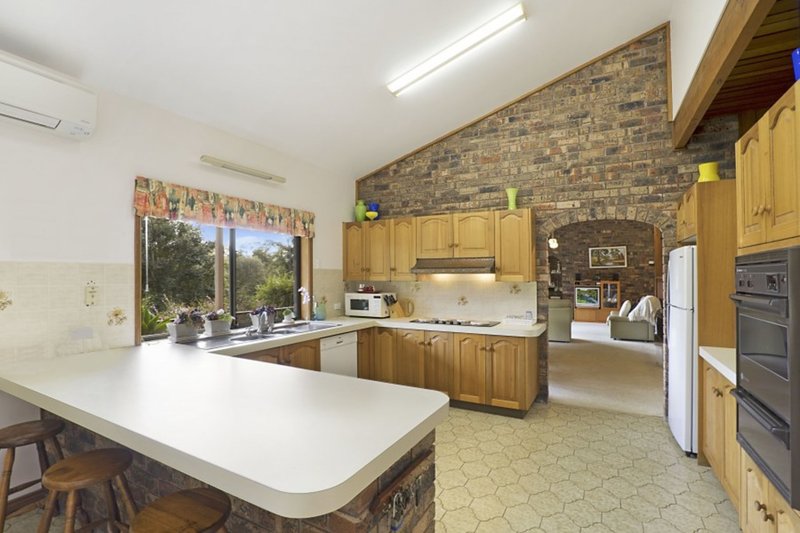 Photo - 12 Lea Avenue, Wamberal NSW 2260 - Image 6