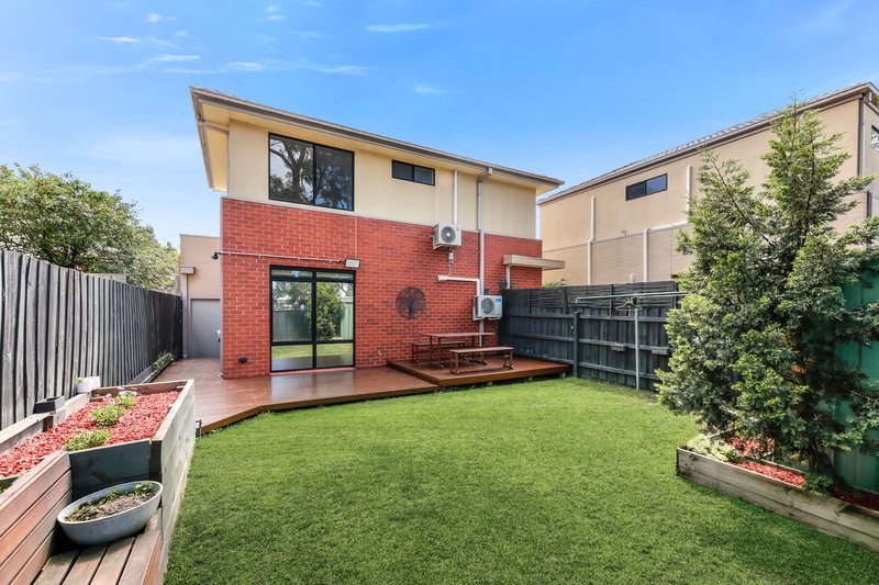 Photo - 12 Leaf Court, Clayton VIC 3168 - Image 6