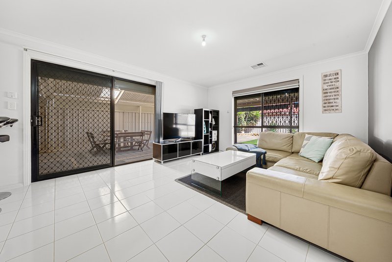 Photo - 12 Leaf Street, Parafield Gardens SA 5107 - Image 10