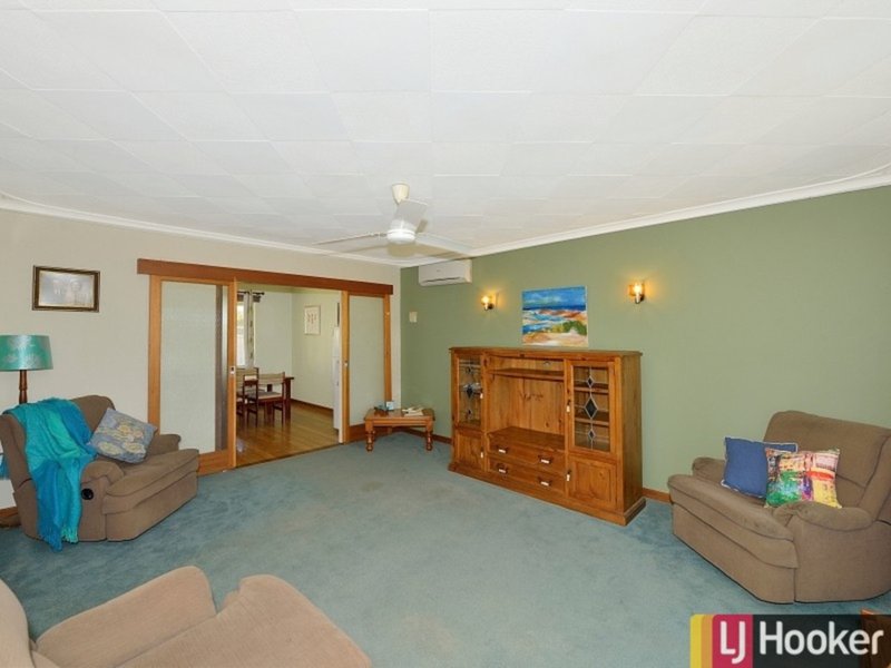 Photo - 12 Leigh Street, Dudley Park WA 6210 - Image 5