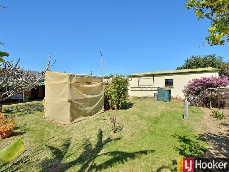 Photo - 12 Leigh Street, Dudley Park WA 6210 - Image 15