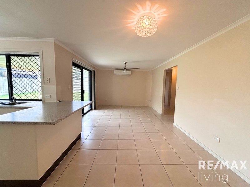 Photo - 12 Lemon Myrtle , Morayfield QLD 4506 - Image 4