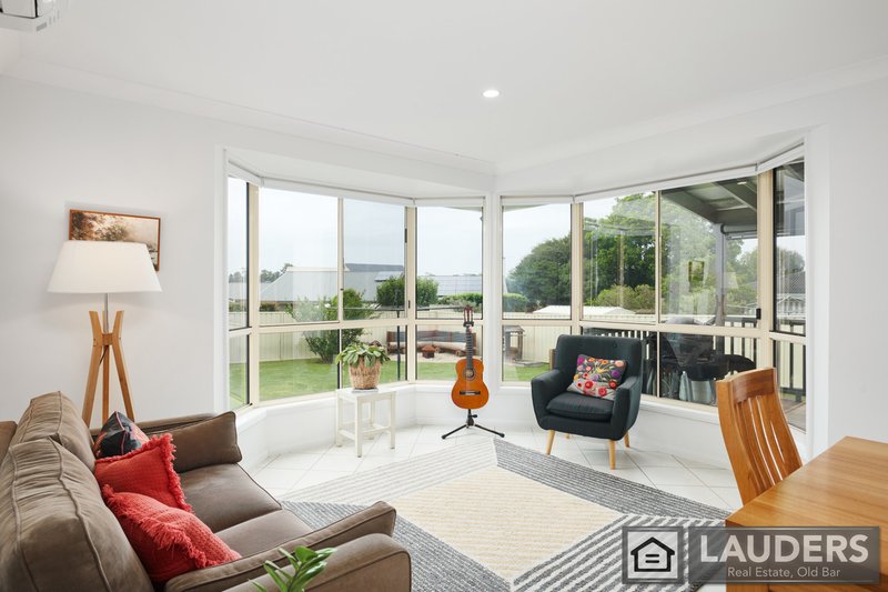 Photo - 12 Leopardwood Street, Old Bar NSW 2430 - Image 3