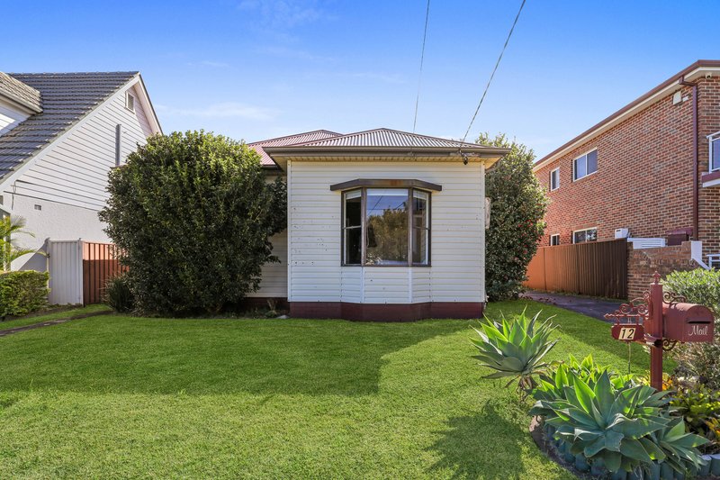 Photo - 12 Leslie Road, Bexley NSW 2207 - Image 2
