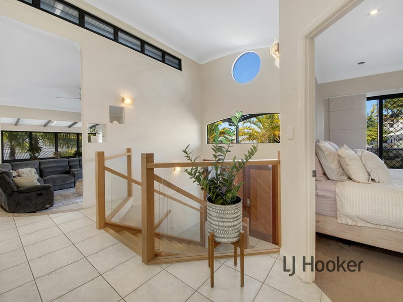 Photo - 12 Lighthouse Drive, Boyne Island QLD 4680 - Image 5