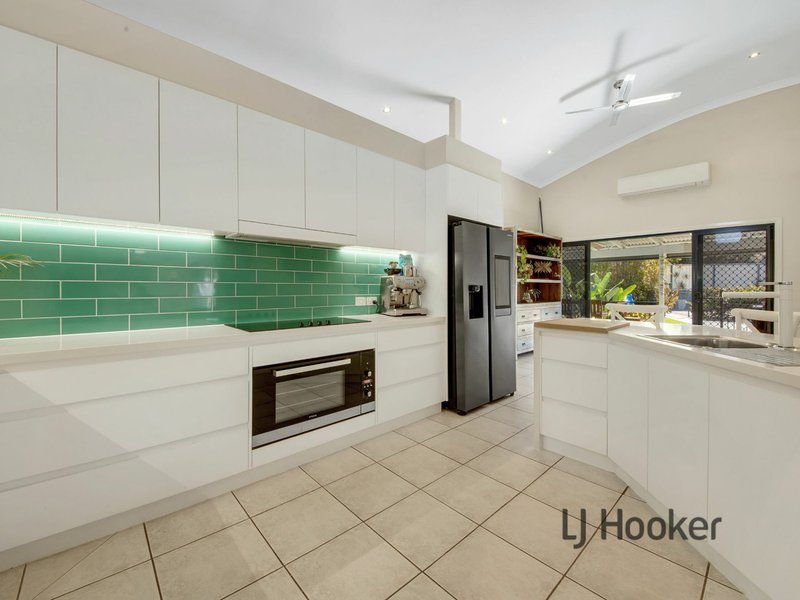 Photo - 12 Lighthouse Drive, Boyne Island QLD 4680 - Image 9