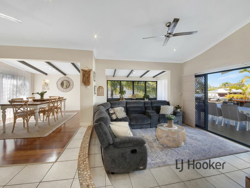 Photo - 12 Lighthouse Drive, Boyne Island QLD 4680 - Image 12