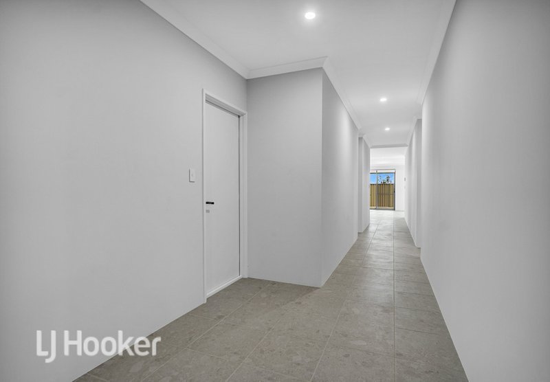 Photo - 12 Lilac Way, Alkimos WA 6038 - Image 4
