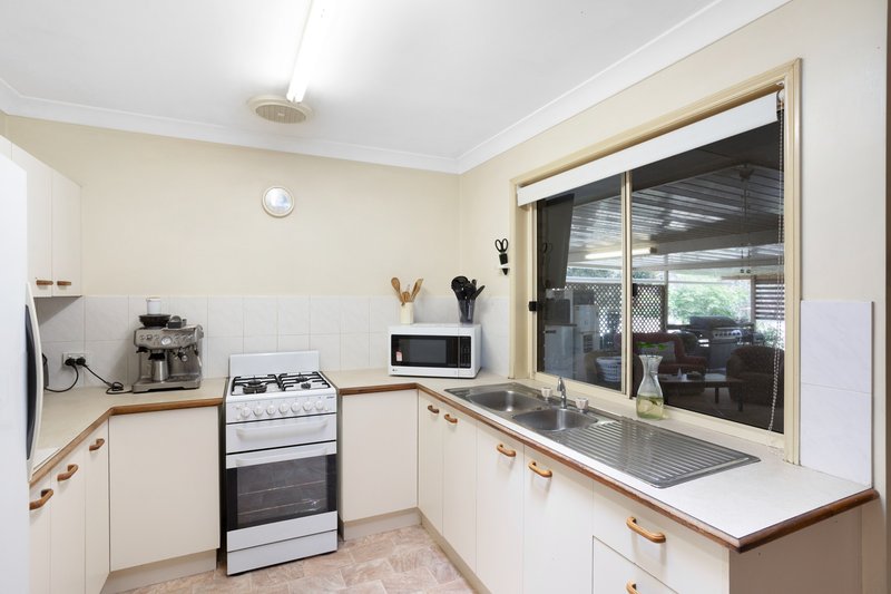 Photo - 12 Lillypilly Court, Kallangur QLD 4503 - Image 19