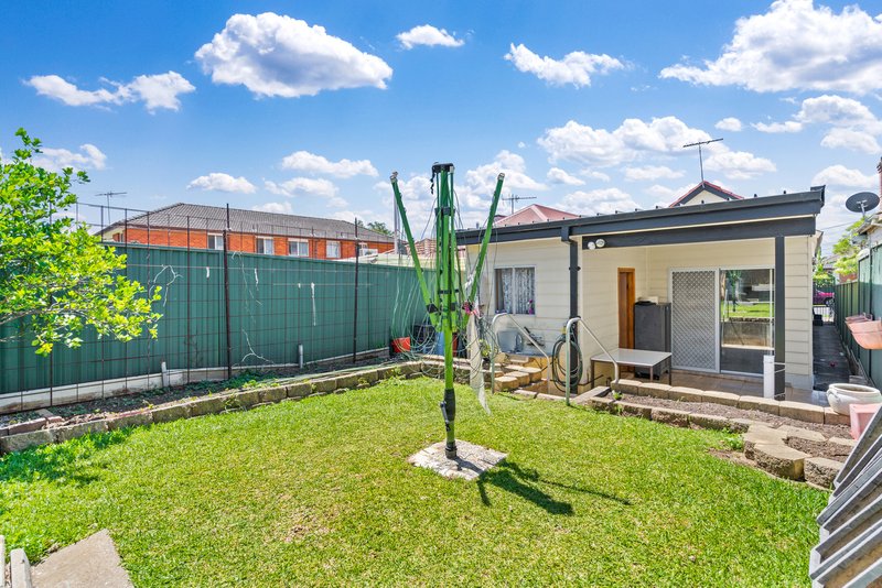 Photo - 12 Lily Street, Auburn NSW 2144 - Image 4