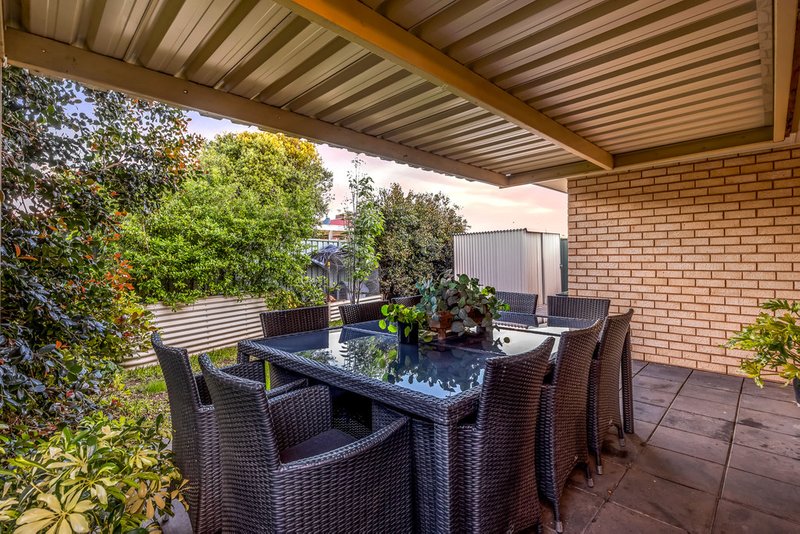 Photo - 12 Lime Court, Munno Para West SA 5115 - Image 21