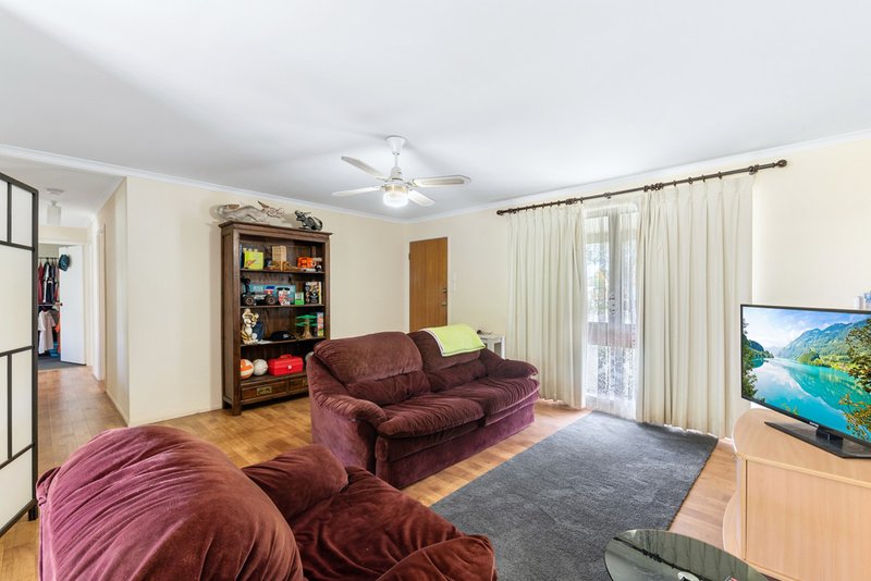 Photo - 12 Lindsay Street, Rothwell QLD 4022 - Image 9