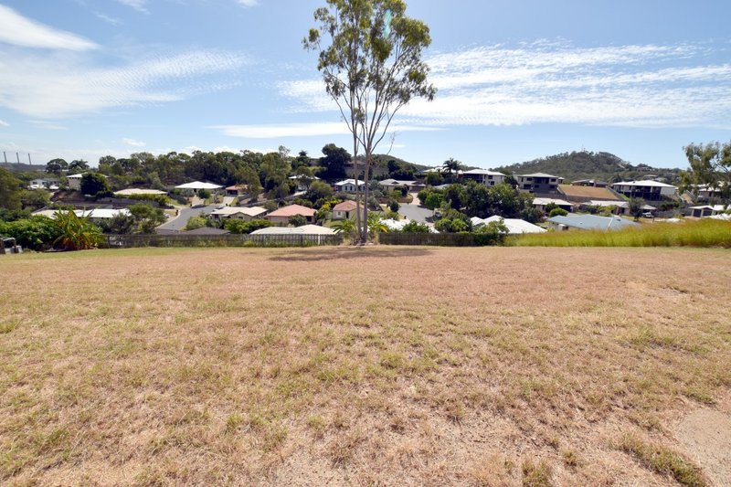 12 Linville Court, Kin Kora QLD 4680