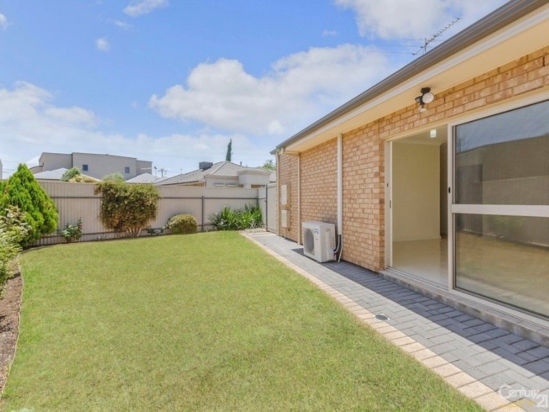 Photo - 12 Little Street, Largs North SA 5016 - Image 12