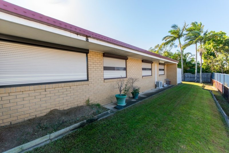 Photo - 12 Livingstone Street, Strathpine QLD 4500 - Image 14