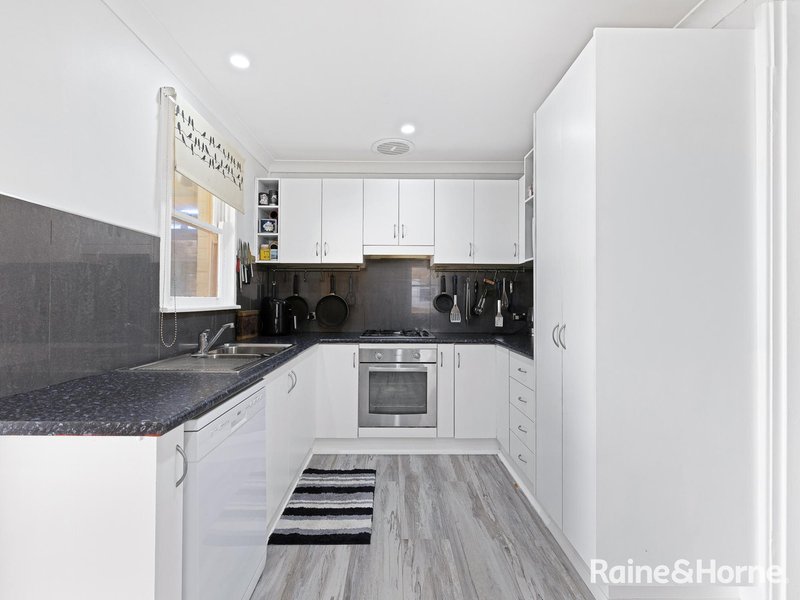 Photo - 12 Lloyds Road, South Bathurst NSW 2795 - Image 3