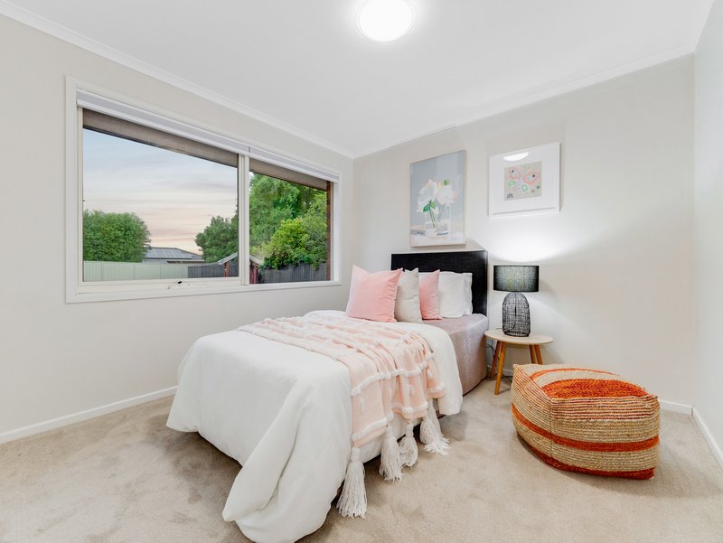 Photo - 12 Lobelia Court, Cranbourne North VIC 3977 - Image 20