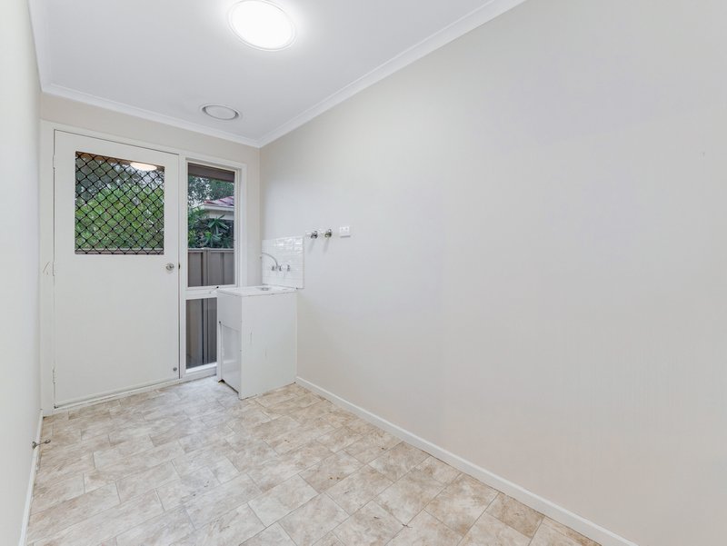 Photo - 12 Lobelia Court, Cranbourne North VIC 3977 - Image 23