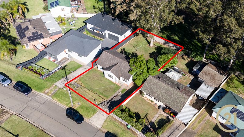 Photo - 12 Lomani Street, Busby NSW 2168 - Image 14