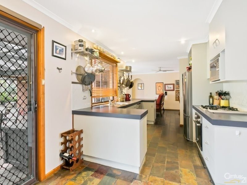 Photo - 12 Lucretia Way, Hallett Cove SA 5158 - Image 11