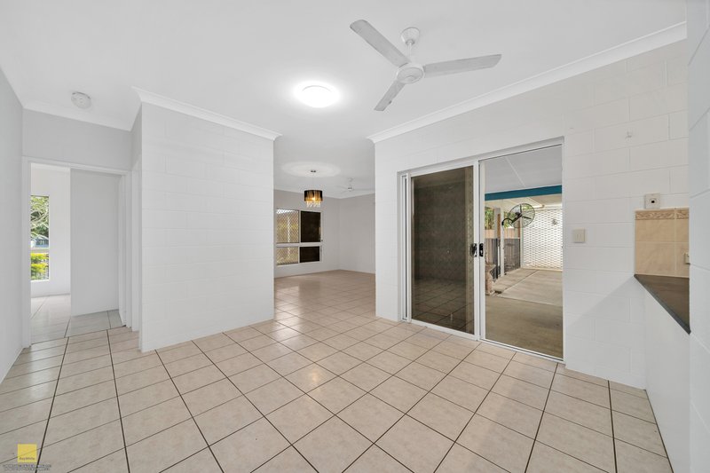 Photo - 12 Luisa Street, Edmonton QLD 4869 - Image 10